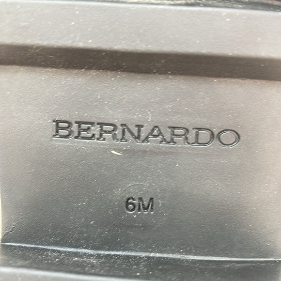 BERNARDO Shoes Chandler Loafer Lug Sole Platform Black Leather Size 6 - Picture 14 of 14